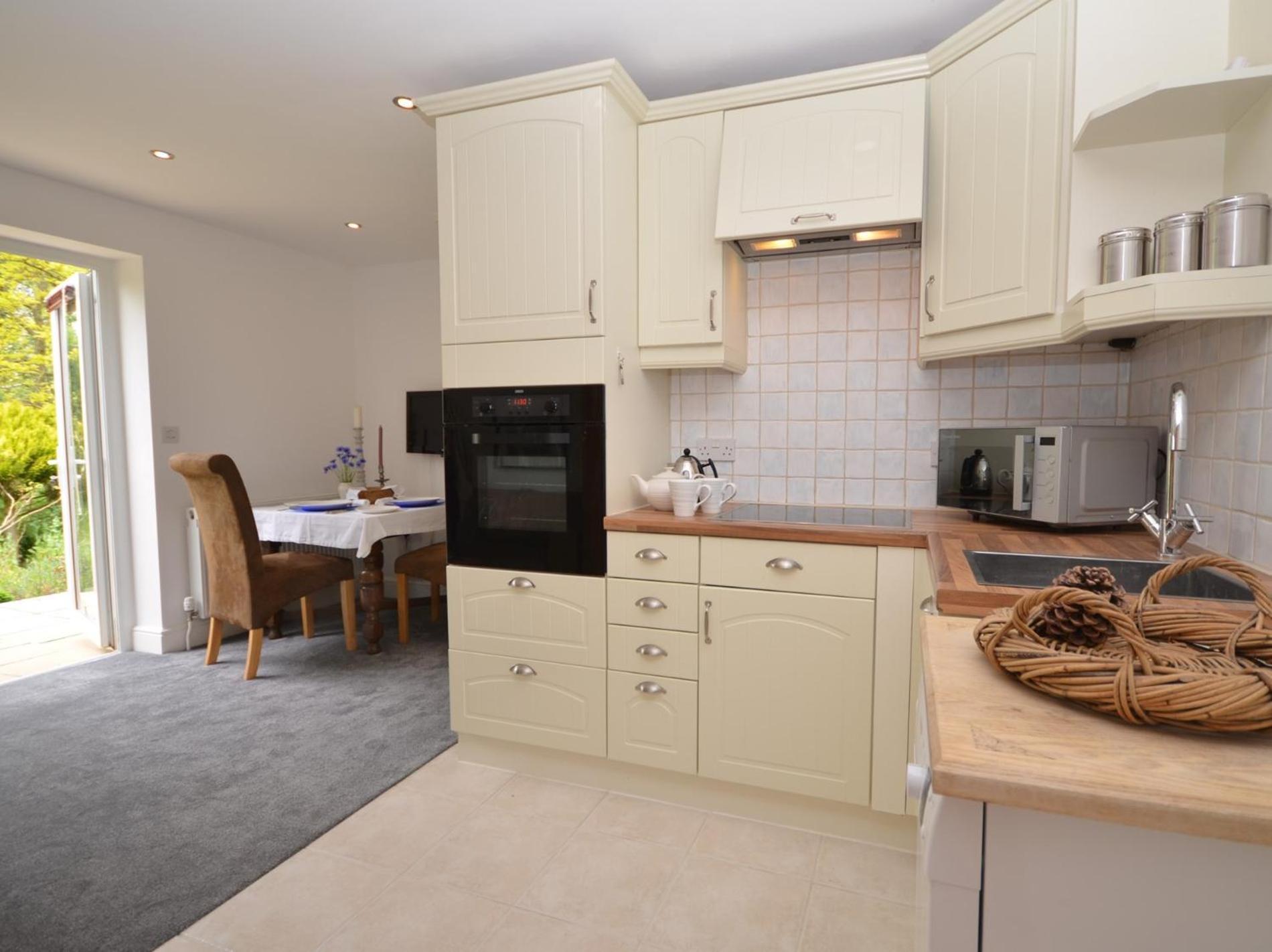 Вілла 1 Bed In Taunton 75135 Isle Brewers Екстер'єр фото